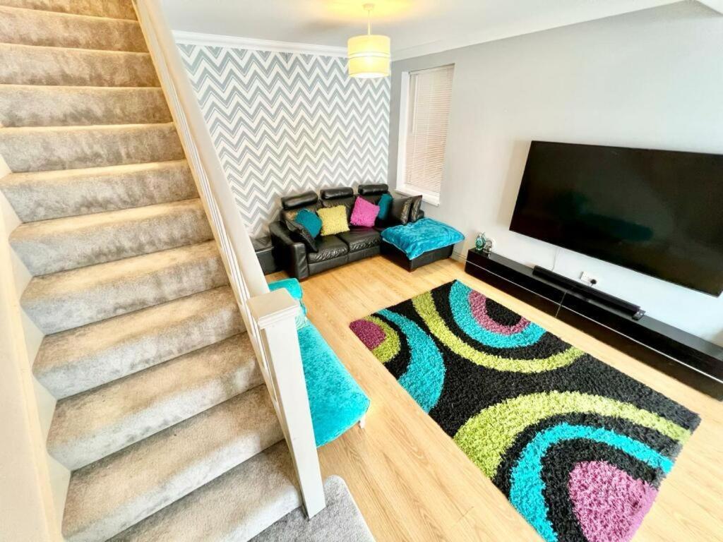 Lovely Spacious Room Near Train Station And University Dallington  المظهر الخارجي الصورة